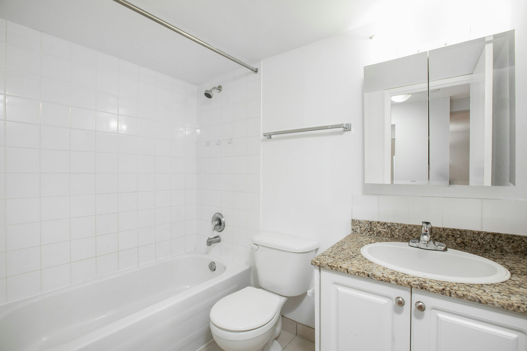 505-1355 Pendrell Street, Vancouver, BC, V6E 1M2 - 4
