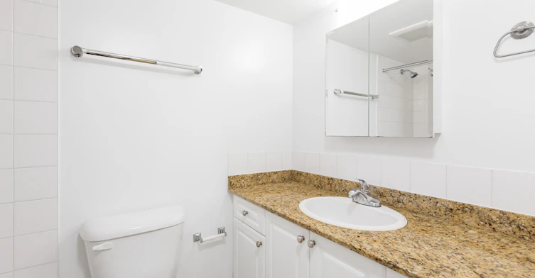 208-1355 Pendrell Street, Vancouver, BC, V6E 1M2 - 6