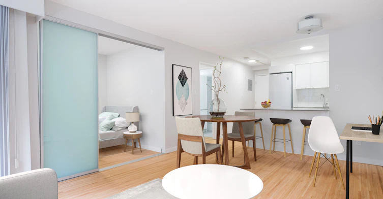 304-1355 Pendrell Street, Vancouver, BC, V6E 1M2 - 3