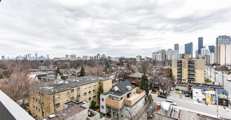 100-411 Eglinton Avenue East, Toronto, ON, M4P 1M7 - 8