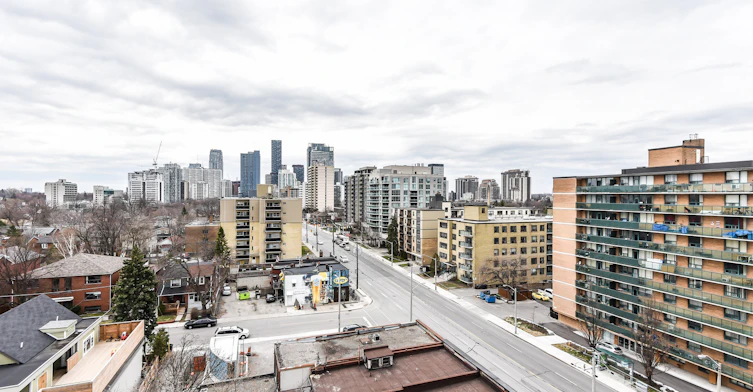 803-411 Eglinton Avenue East, Toronto, ON, M4P 1M7 - 7