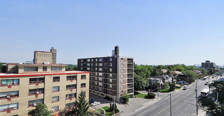 804-411 Eglinton Avenue East, Toronto, ON, M4P 1M7 - 3