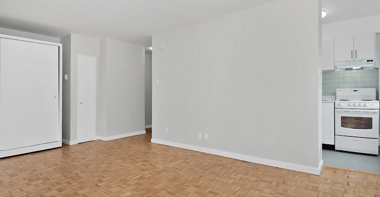 302-1380 Jervis Street, Vancouver, BC, V6E 2E5 - 4