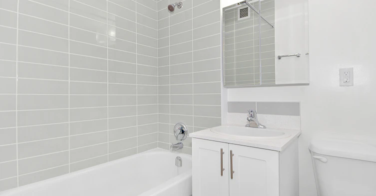 707-1380 Jervis Street, Vancouver, BC, V6E 2E5 - 4