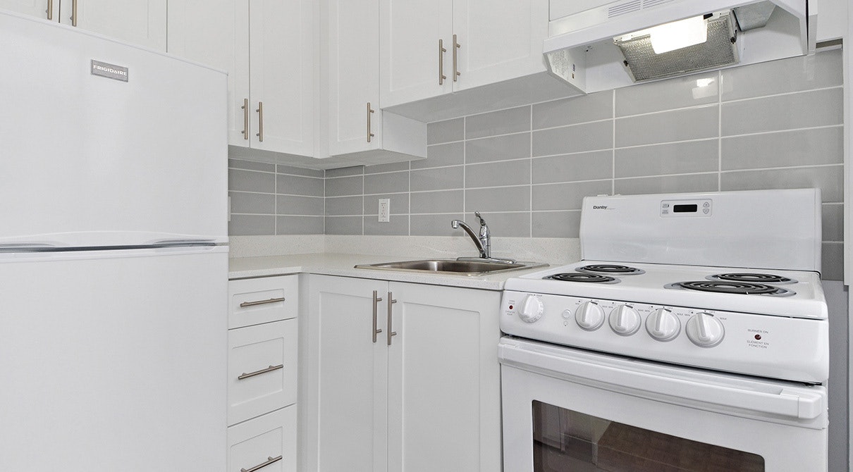 707-1380 Jervis Street, Vancouver, BC, V6E 2E5