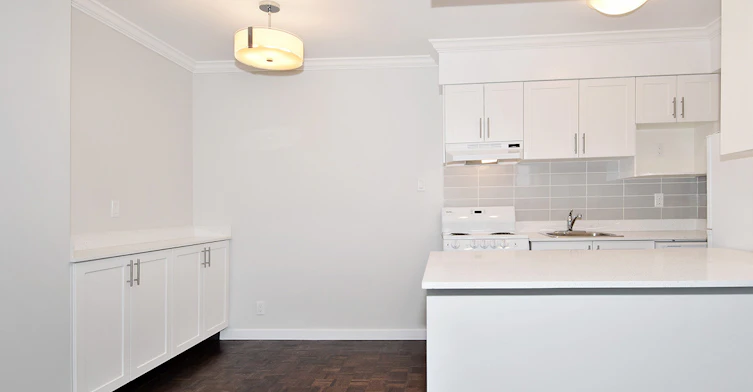 705-1380 Jervis Street, Vancouver, BC, V6E 2E5 - 2