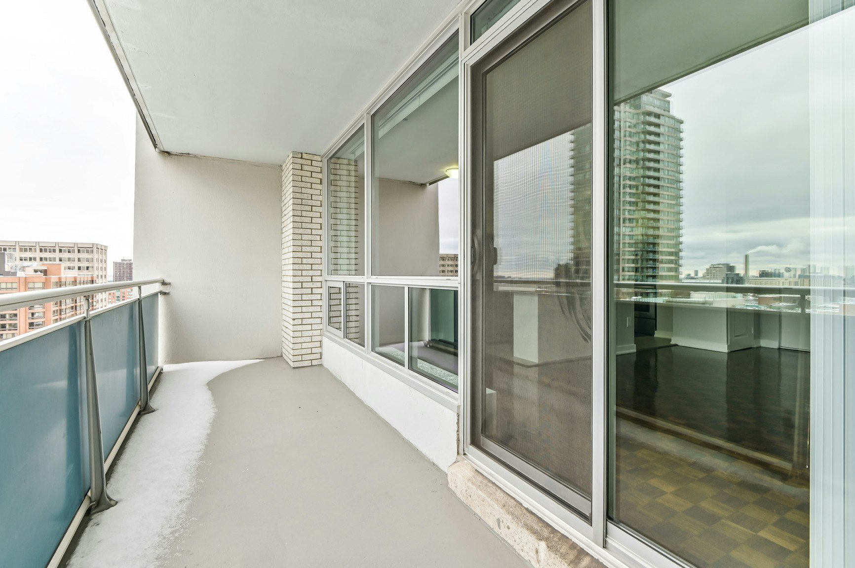 2207-20 Prince Arthur Avenue, Toronto, ON, M5R 1B1 - 5