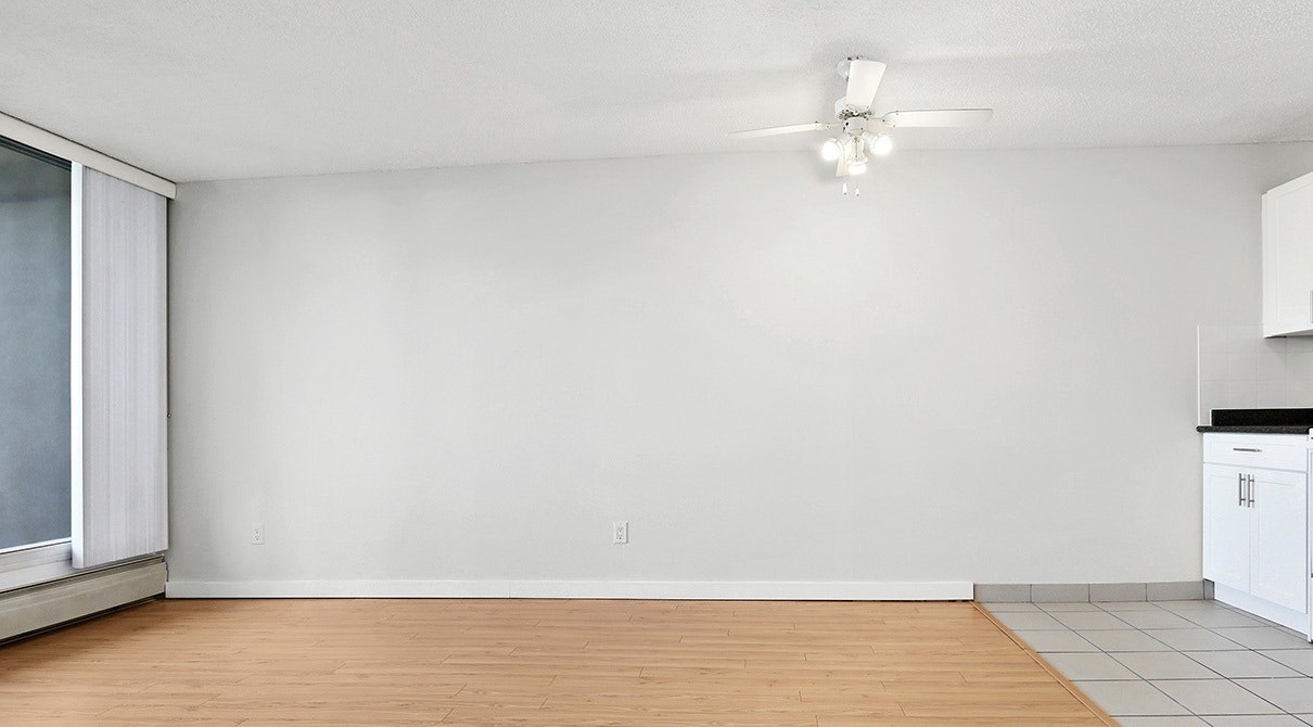 915-815 4 Avenue SW, Calgary, AB, T2P 3G8 - 3