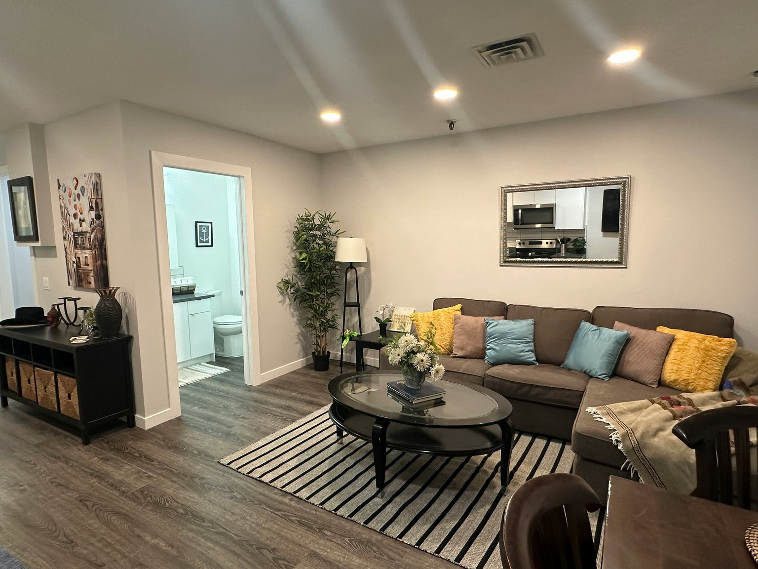 1204-815 4 Avenue SW, Calgary, AB, T2P 3G8 - 10