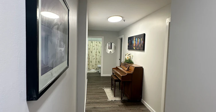 1204-815 4 Avenue SW, Calgary, AB, T2P 3G8 - 8