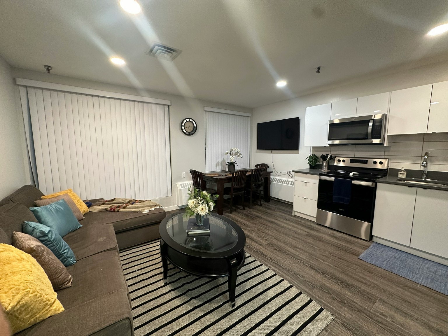 1204-815 4 Avenue SW, Calgary, AB, T2P 3G8 - 12
