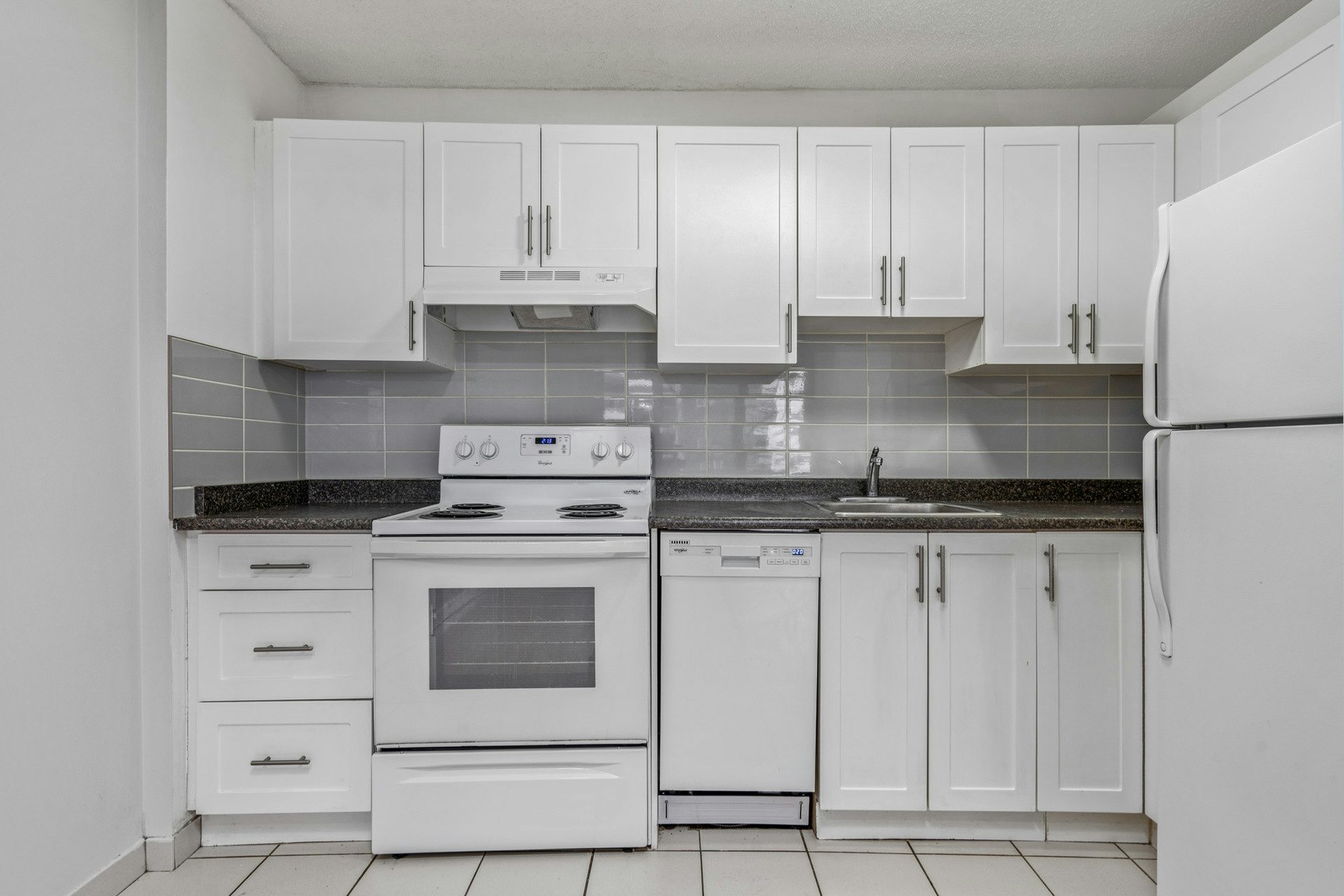 516-815 4 Avenue SW, Calgary, AB, T2P 3G8