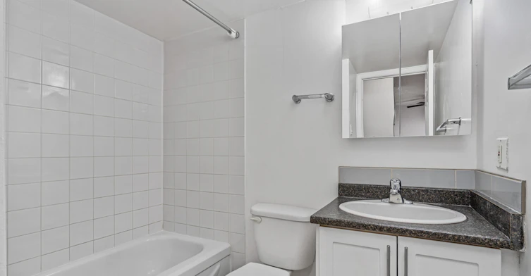 502-815 4 Avenue SW, Calgary, AB, T2P 3G8 - 6