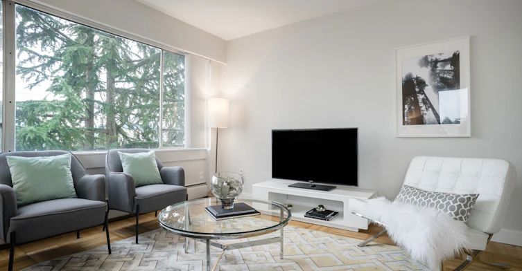 201-5976 Tisdall Street, Vancouver, BC, V5Z 3N2