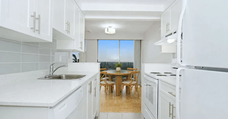704-5976 Tisdall Street, Vancouver, BC, V5Z 3N2 - 3