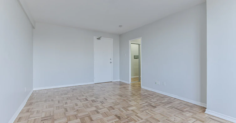 410-224 St. George Street, Toronto, ON, M5R 2N9 - 5