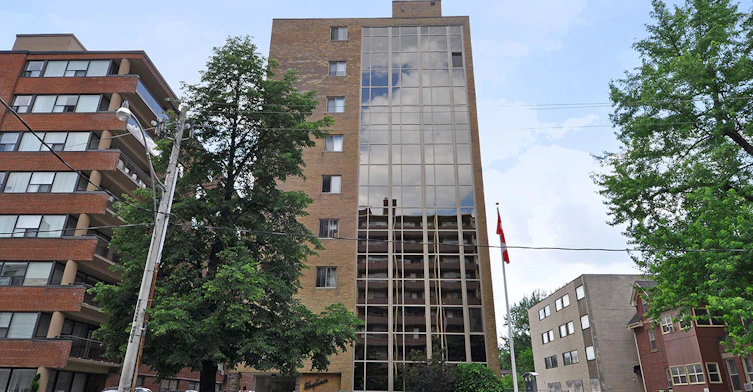 410-224 St. George Street, Toronto, ON, M5R 2N9 - 2