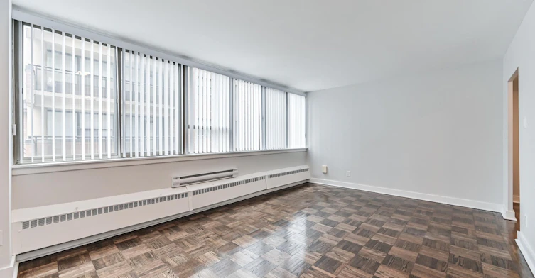 907-224 St. George Street, Toronto, ON, M5R 2N9 - 8