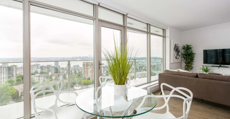 502-108 West 13th Street, North Vancouver, BC, V7M 0G8
