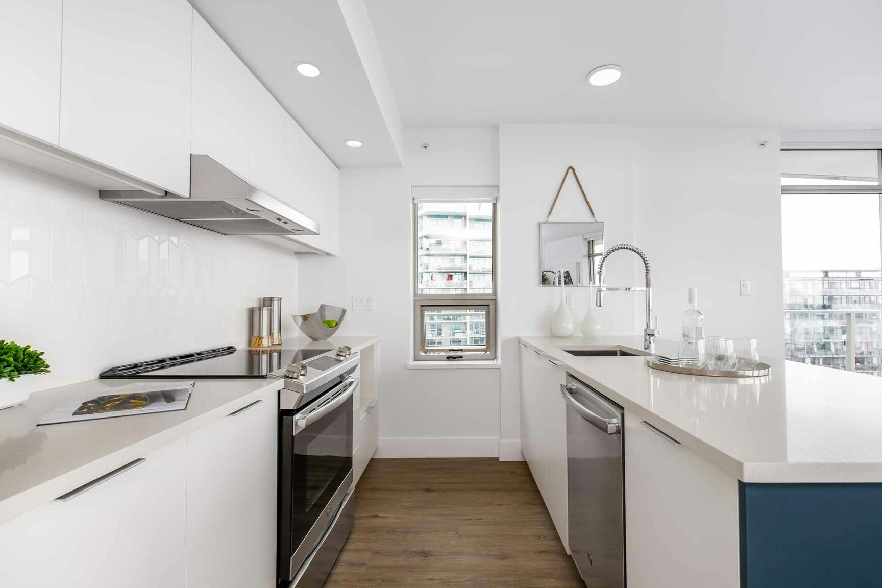 502-108 West 13th Street, North Vancouver, BC, V7M 0G8 - 4