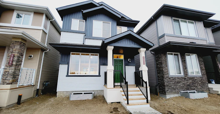 1693 Cavanagh Boluvard Southwest, Edmonton, AB, T6W 1A8