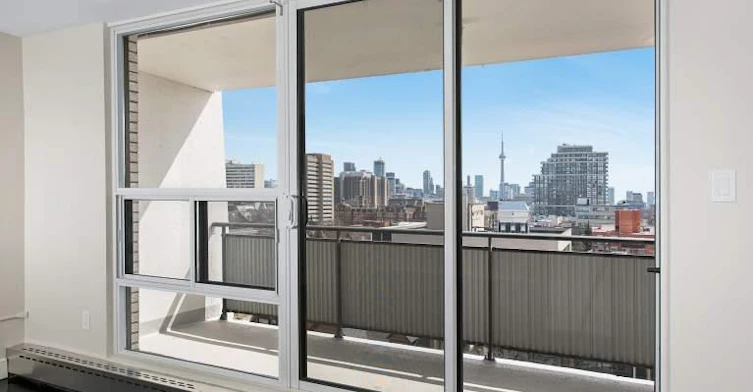 1212-35 Walmer Road, Toronto, ON, M5R 2X3 - 7