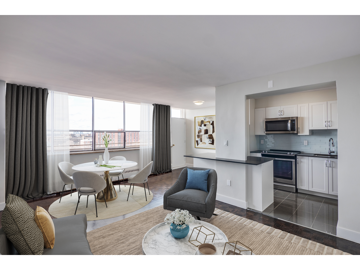 1212-35 Walmer Road, Toronto, ON, M5R 2X3 - 3