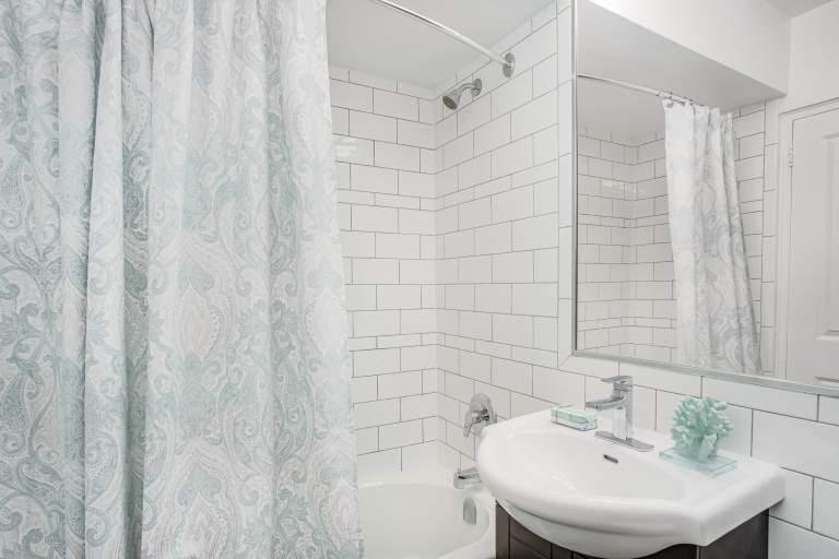 0315-2 Regal Road, Toronto, ON, M6H 2J4 - 18