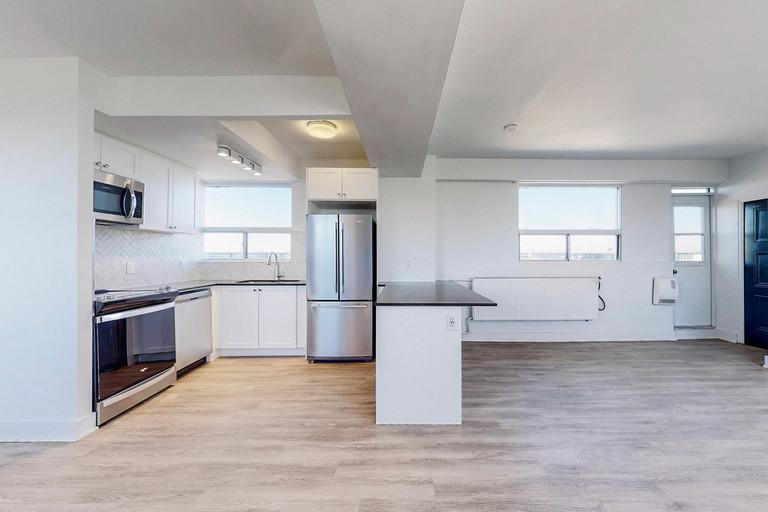 0207-70 Spadina Road, Toronto, ON, M5R 2T6 - 6