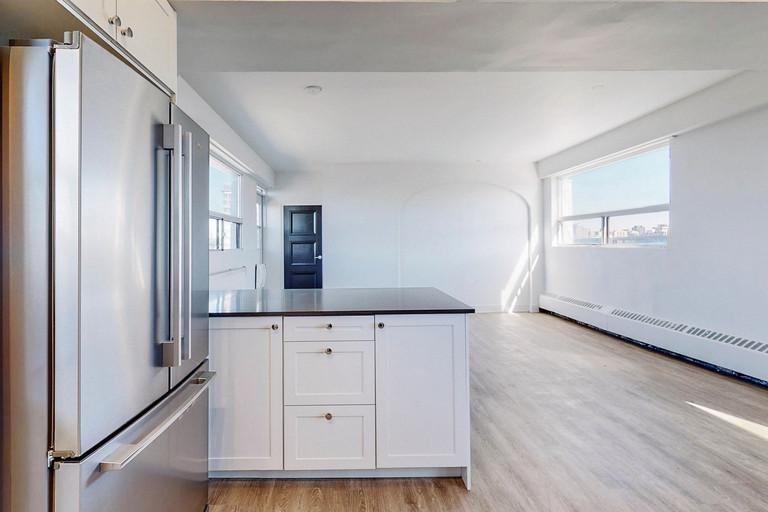 0207-70 Spadina Road, Toronto, ON, M5R 2T6 - 14