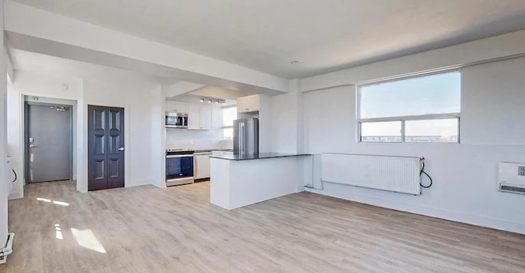 0207-70 Spadina Road, Toronto, ON, M5R 2T6 - 12