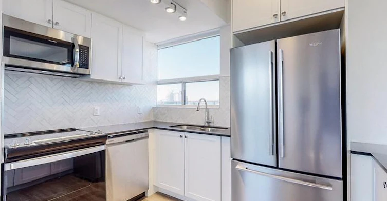 0214-70 Spadina Road, Toronto, ON, M5R 2T6 - 18