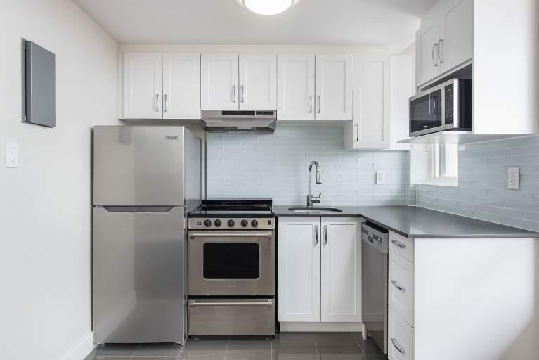 0214-70 Spadina Road, Toronto, ON, M5R 2T6 - 16