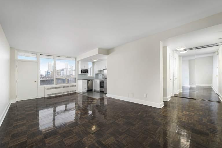 0214-70 Spadina Road, Toronto, ON, M5R 2T6 - 17