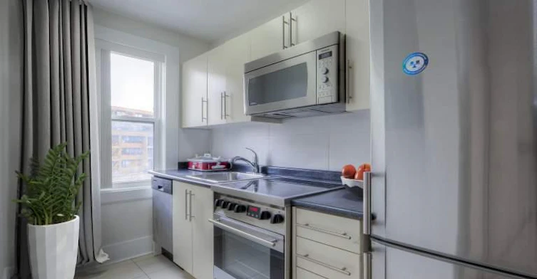 0006-778 Broadview Avenue, Toronto, ON, M4K 2P7 - 2