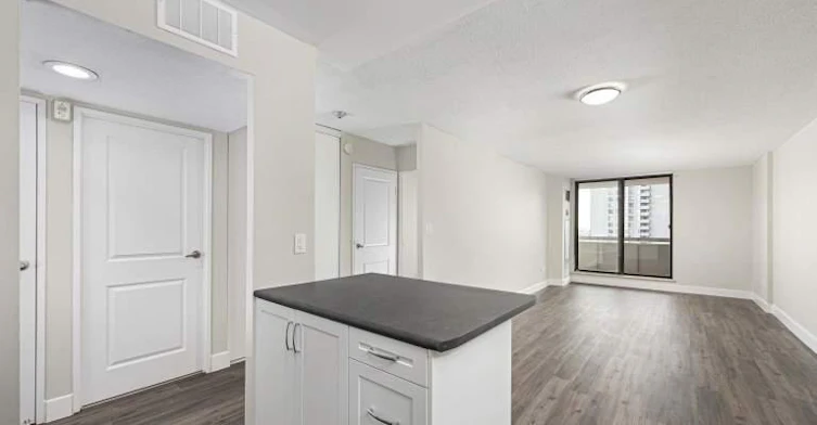 P001-125 Bamburgh Circle, Toronto, ON, M1W 3G4 - 9