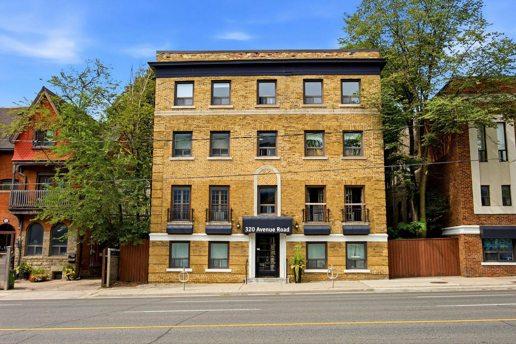 326-223-342 Avenue Road, Toronto, ON, M4V 2H3 - 12
