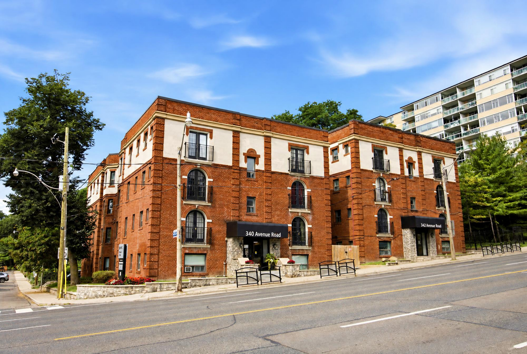 320-135-342 Avenue Road, Toronto, ON, M4V 2H3 - 9
