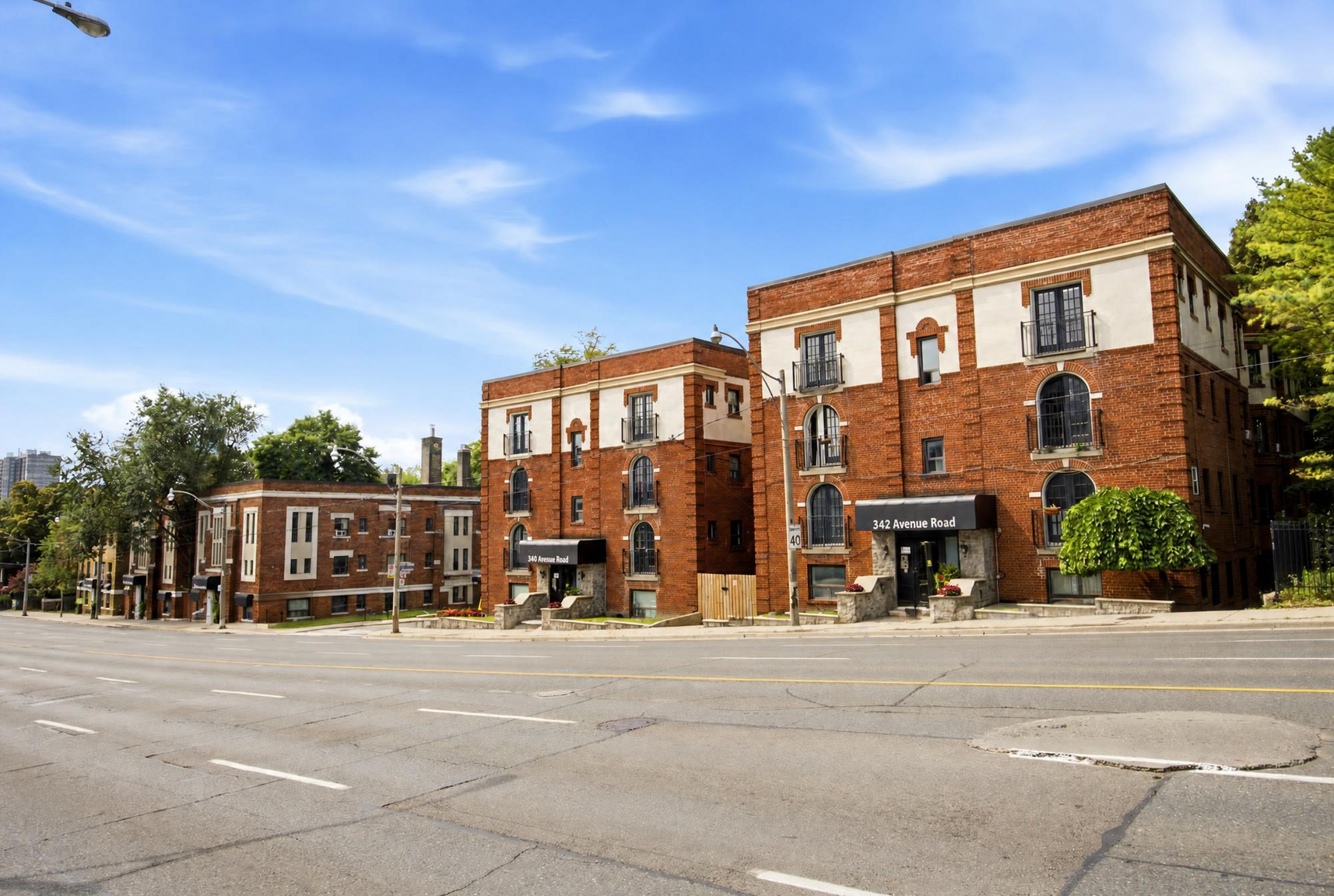 320-135-342 Avenue Road, Toronto, ON, M4V 2H3 - 10