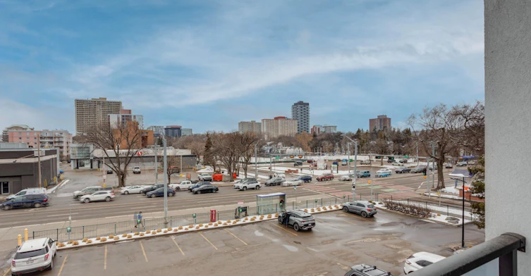 10837 83 Avenue, Edmonton, AB, T6E 2E6 - 5