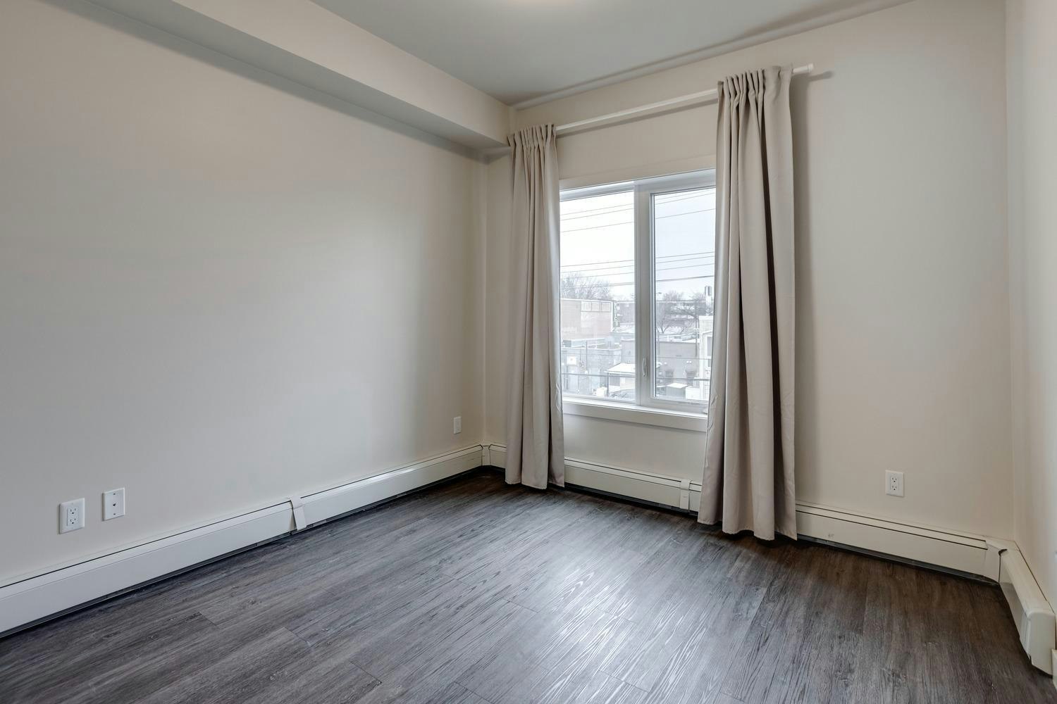 10837 83 Avenue, Edmonton, AB, T6E 2E6 - 20