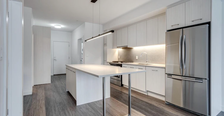 10837 83 Avenue, Edmonton, AB, T6E 2E6 - 44
