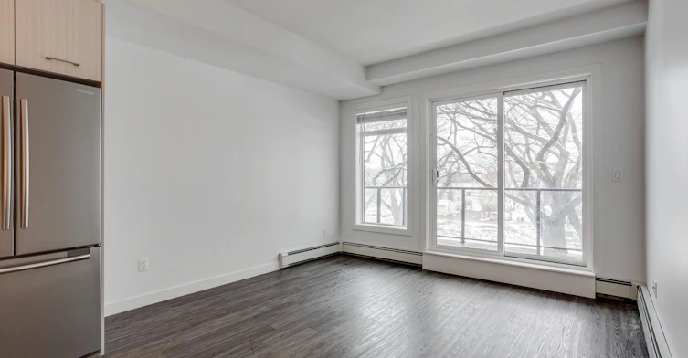 10837 83 Avenue, Edmonton, AB, T6E 2E6 - 49