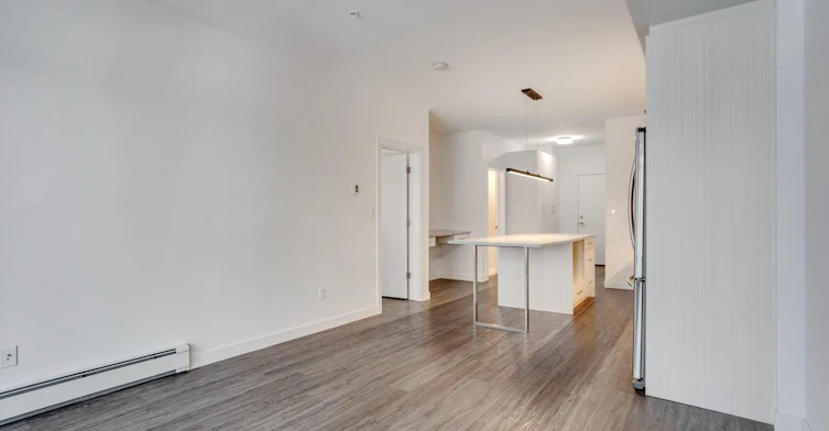 10837 83 Avenue, Edmonton, AB, T6E 2E6 - 51