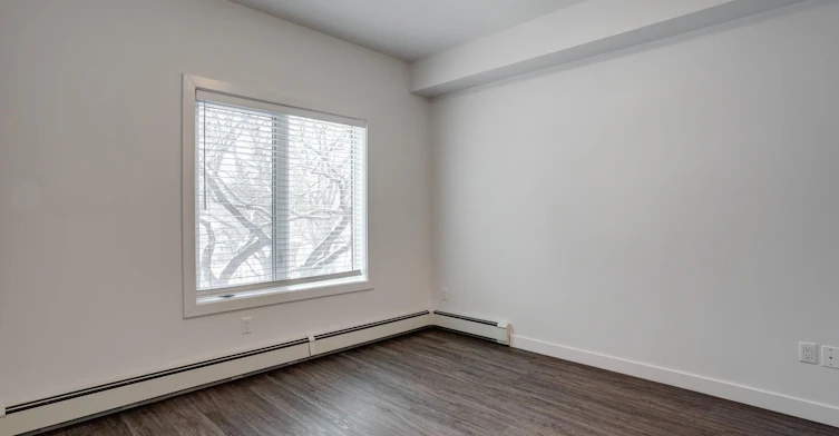 10837 83 Avenue, Edmonton, AB, T6E 2E6 - 54