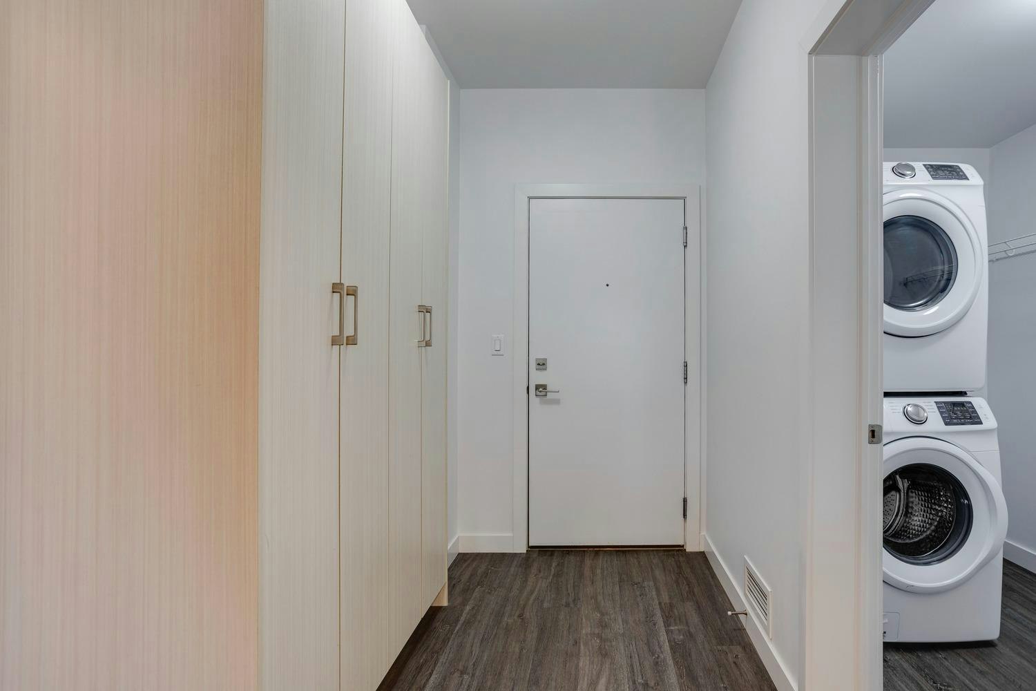 10837 83 Avenue, Edmonton, AB, T6E 2E6 - 57