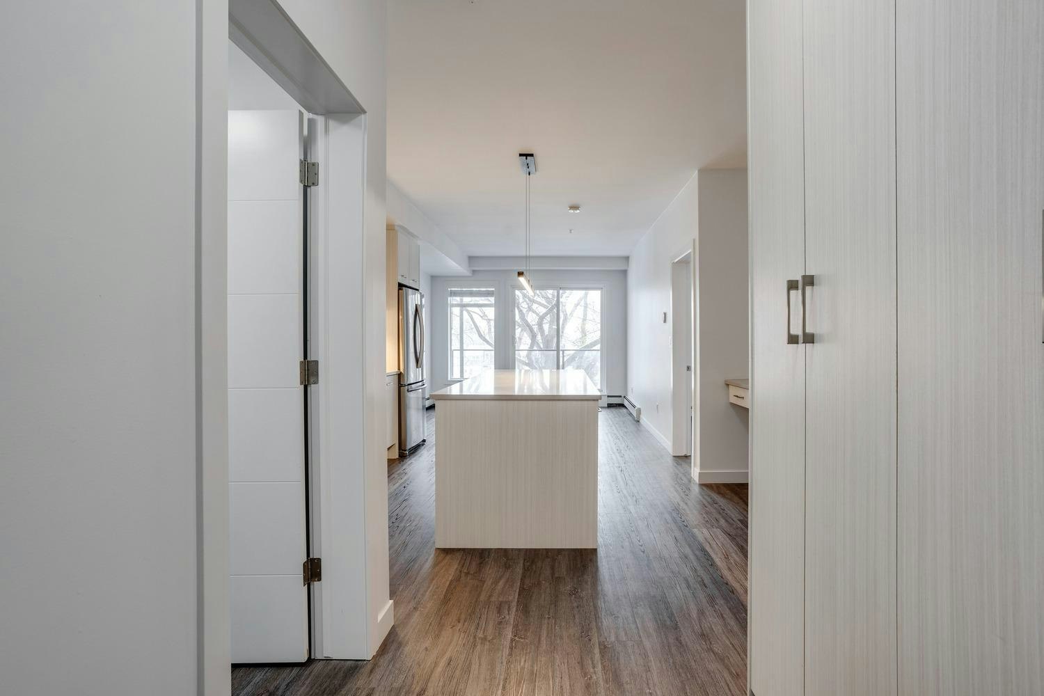 10837 83 Avenue, Edmonton, AB, T6E 2E6 - 61