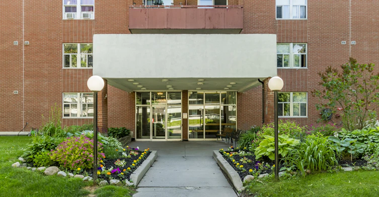 212-25 Lorne Avenue, Newmarket, ON, L3Y 5N8 - 18