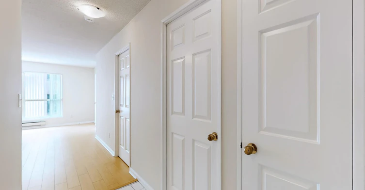 7 Carlton Street, Toronto, ON, M5B 2M3 - 7