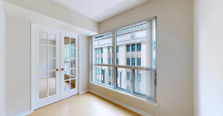 7 Carlton Street, Toronto, ON, M5B 2M3 - 32